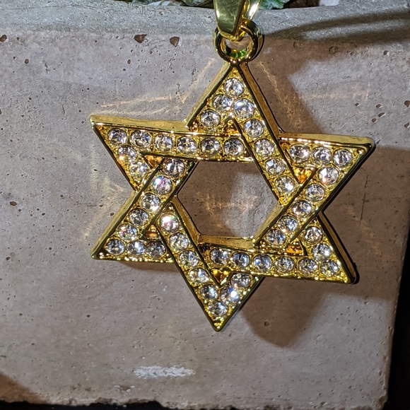 🆕🚨Sale🚨 Religious Pendant - Picture 4 of 8